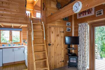 Access to the children's twin room is via a ladder from the living-room. Please be careful when entering and exiting this room. Children must always be supervised when entering and exiting this room.