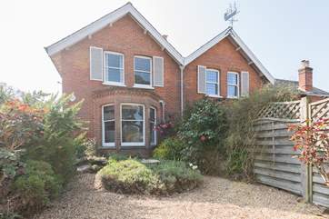Welcome to Lucaster, there is parking for two cars in front of the property and the main entrance is on the side of the house.
