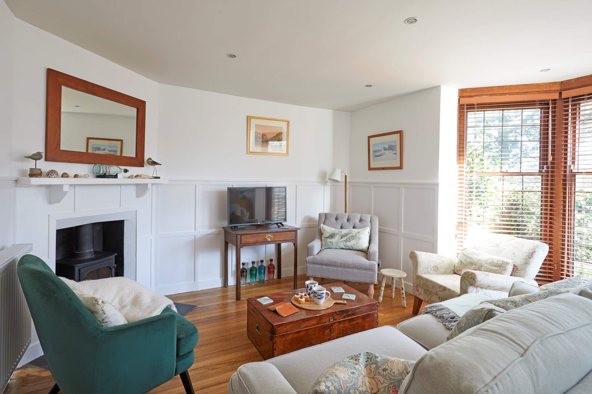 Beautifully traditional with a cosy cottage feel, welcome to Lucaster.
