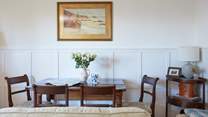 With dining for six, you can spend quality time catching up with family and friends.