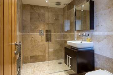 The annexe offers a beautiful shower-room.