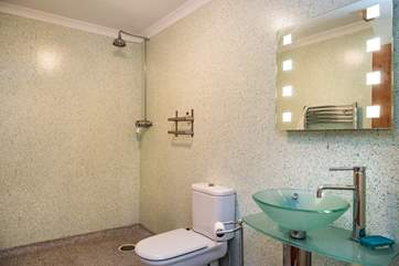 Bedroom 1 has an en suite Wet-room.