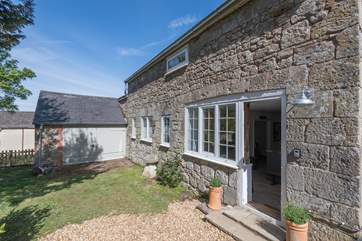 The front of the cottage.