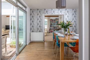 The open plan design of this house allows the rooms to link into each other perfectly, making for a wonderfully safe and connected space all on one level.