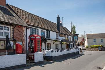 You can get even closer to the water in this welcoming pub, and the food is fabulous!
