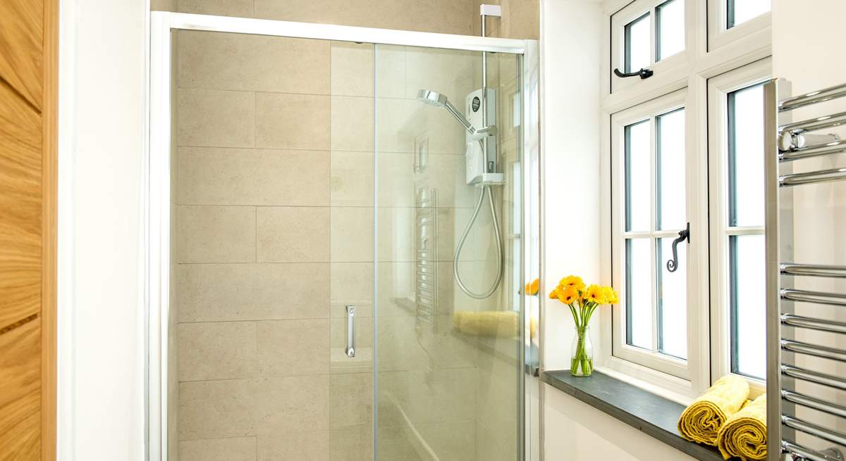 The stylish en suite shower-room.