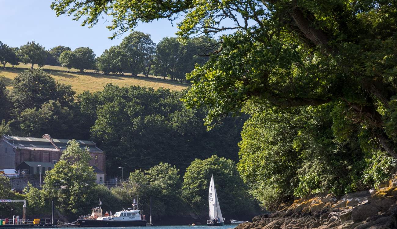 The trendy sailing town of Fowey is only a short drive away.