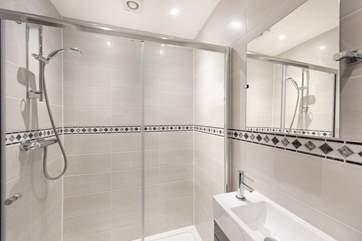 The shower room.