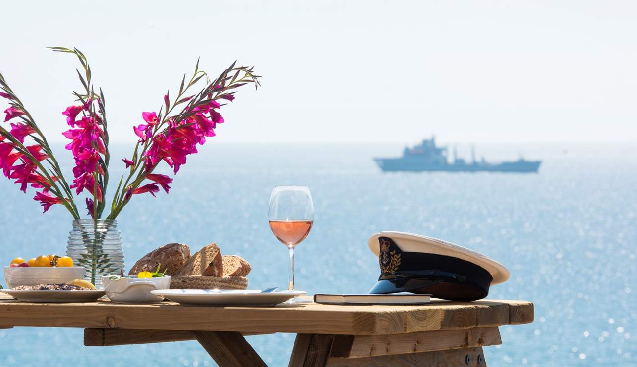 Whether you're a captain or not, this is the place to escape from modern life.
