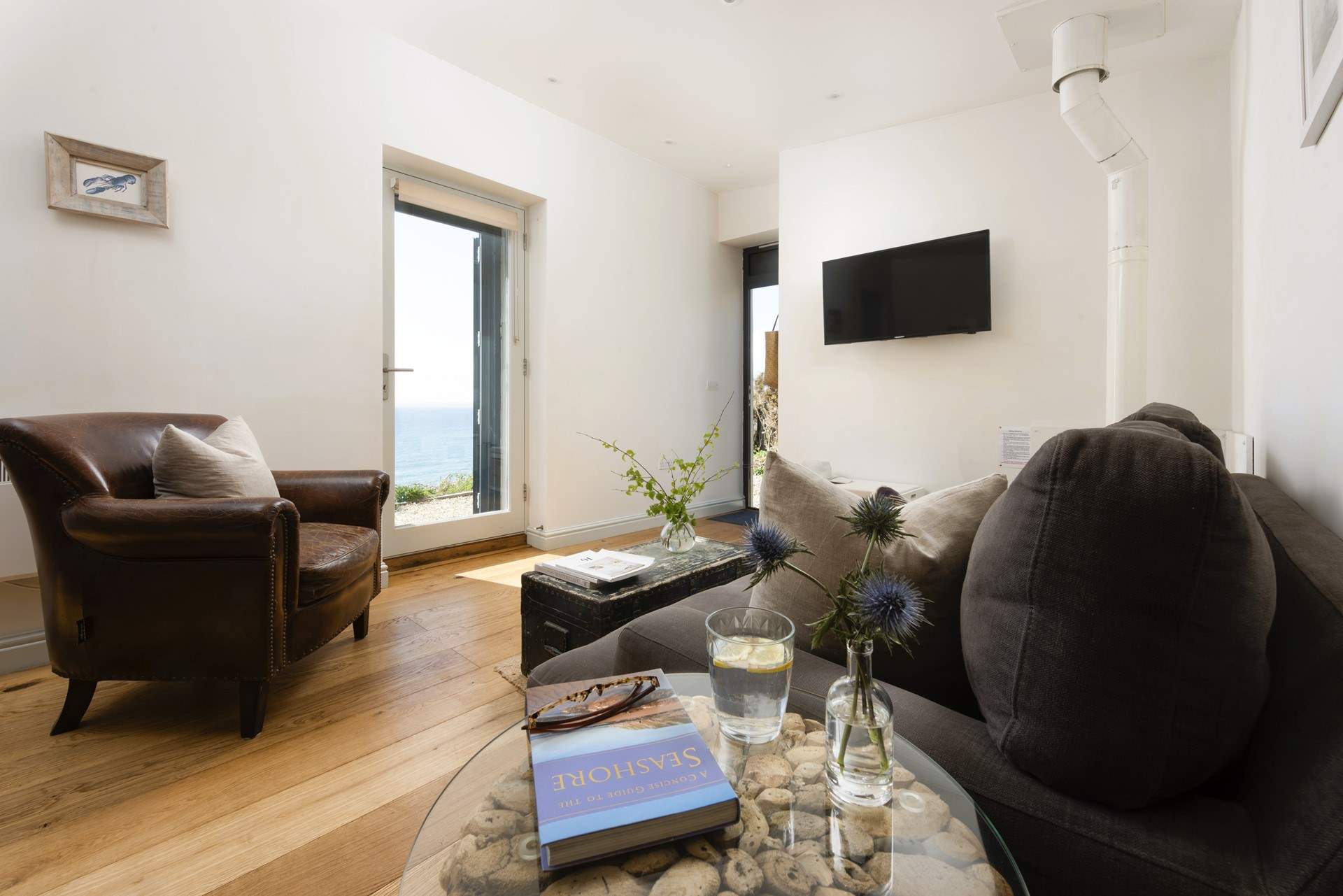 Room to relax and gaze at the view, or catch up on some TV.