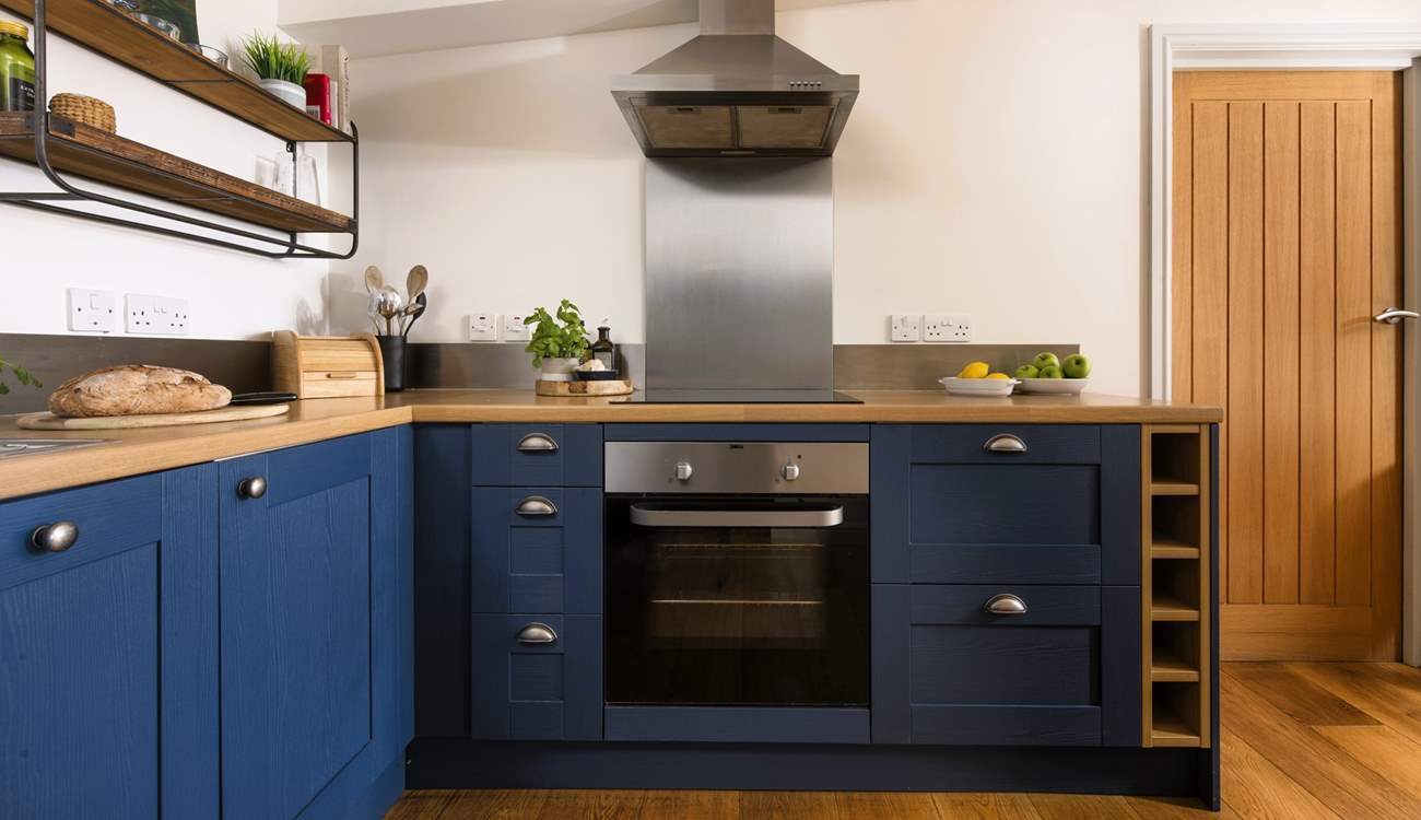 The colours throughout perfectly complement the setting.