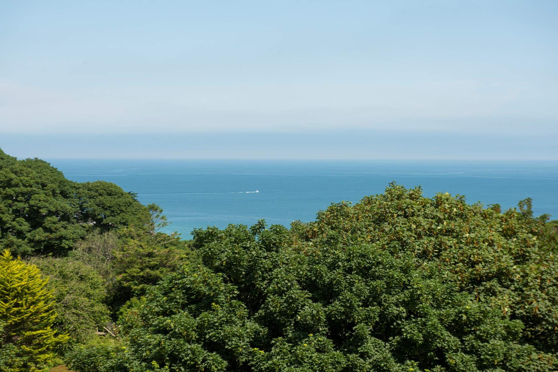 You cannot tire of the view in front of you from the balcony.