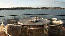 Enjoy al fresco dining any time on board your luxury houseboat.