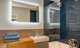 And has an en suite bathroom. - Thumbnail Image