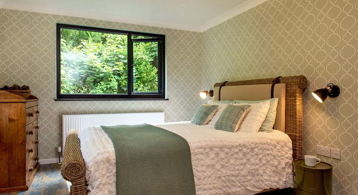 Calming green tones can be found in bedroom 3.