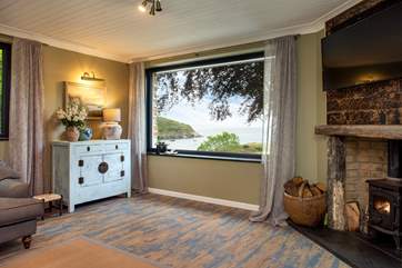 Enjoy lighting the fire and watching the changing colours on the water.