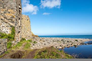 Poltesco beach is well worth a visit, what a pretty spot