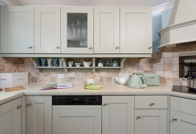 Perfectly designed to cook up a feast for the family.