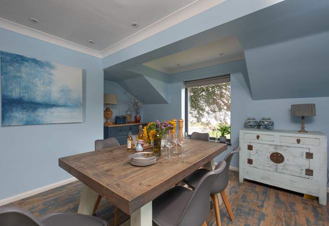 Gather round and share the days adventures.