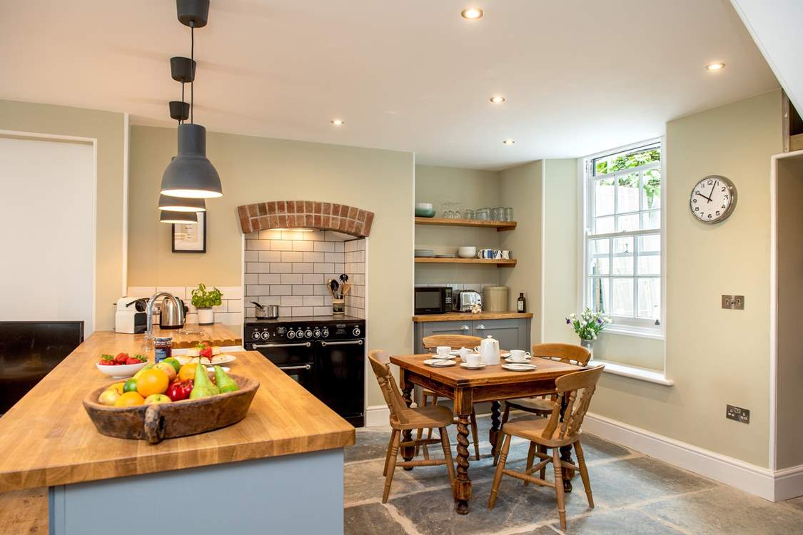 The breakfast/dining area.