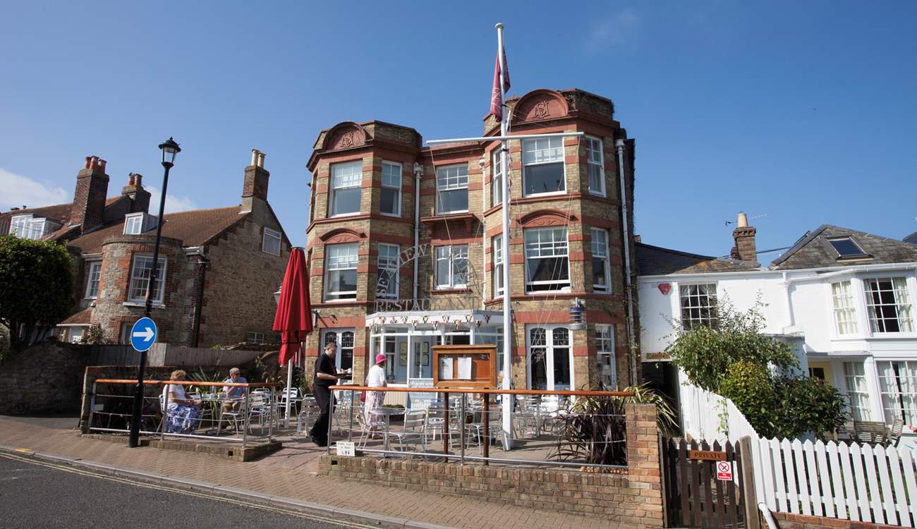 The Seaview Hotel is close by and offers food and beverages daily. The perfect spot to sit and enjoy the sun.