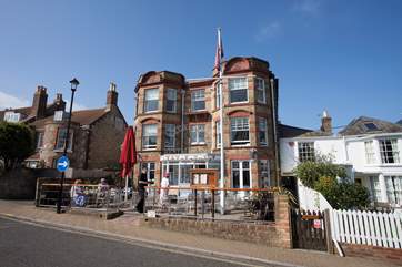 The Seaview Hotel is close by and offers food and beverages daily. The perfect spot to sit and enjoy the sun.