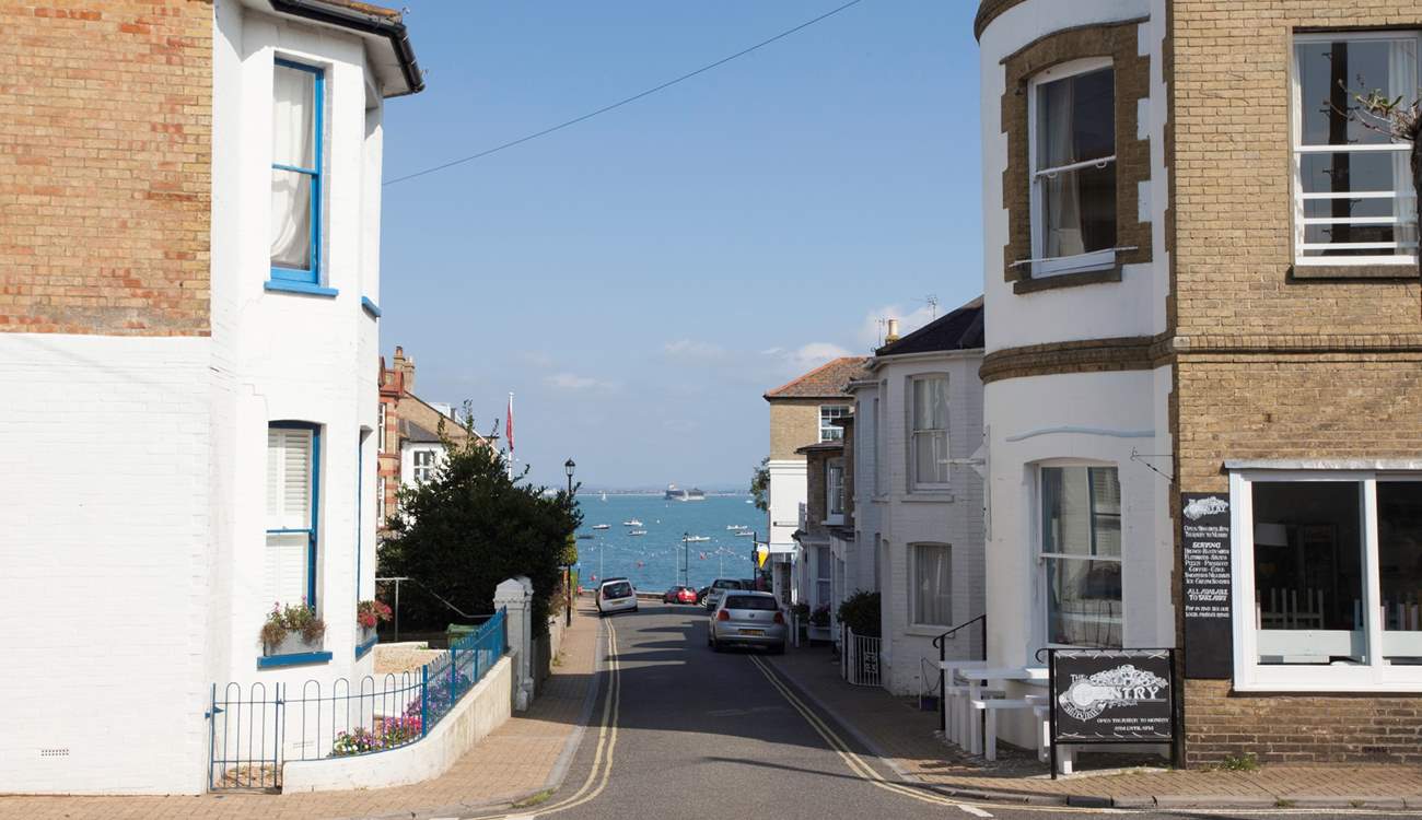 The sea is just a stone's throw away.