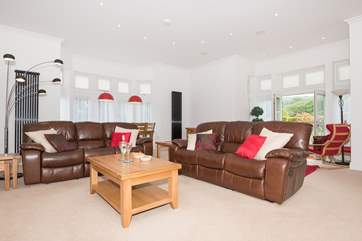 With lovely features, high ceilings and plenty of space, you will enjoy your stay here.