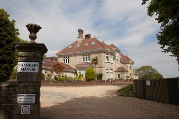 Follow the lane to the grand entrance of Shanklin Manor.