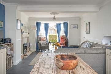 Open plan living, this makes a great social space.