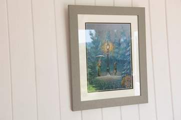 Pretty artwork is dotted around, carrying the magical theme throughout.