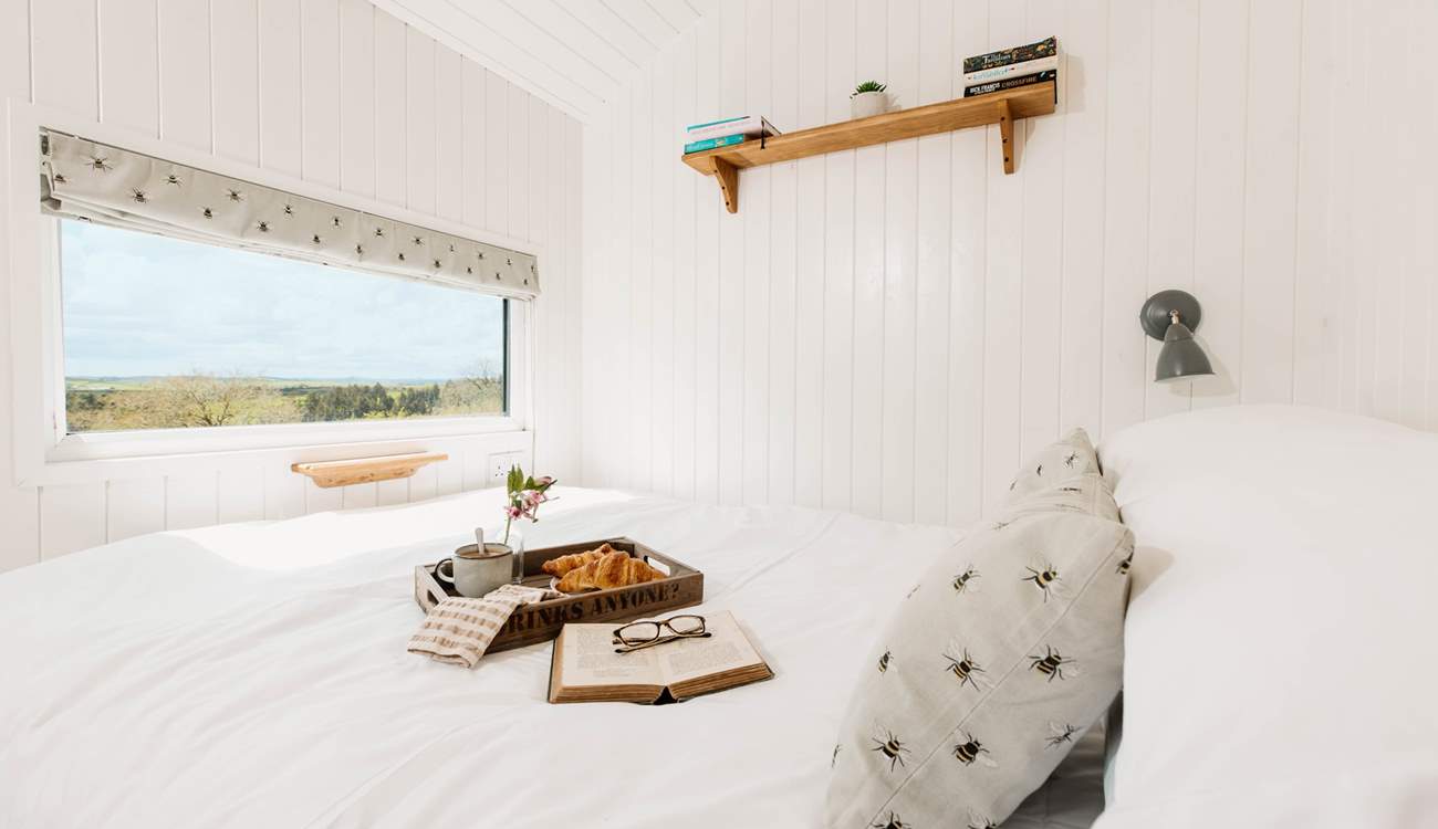 Enjoy the idyllic scenery over breakfast in bed