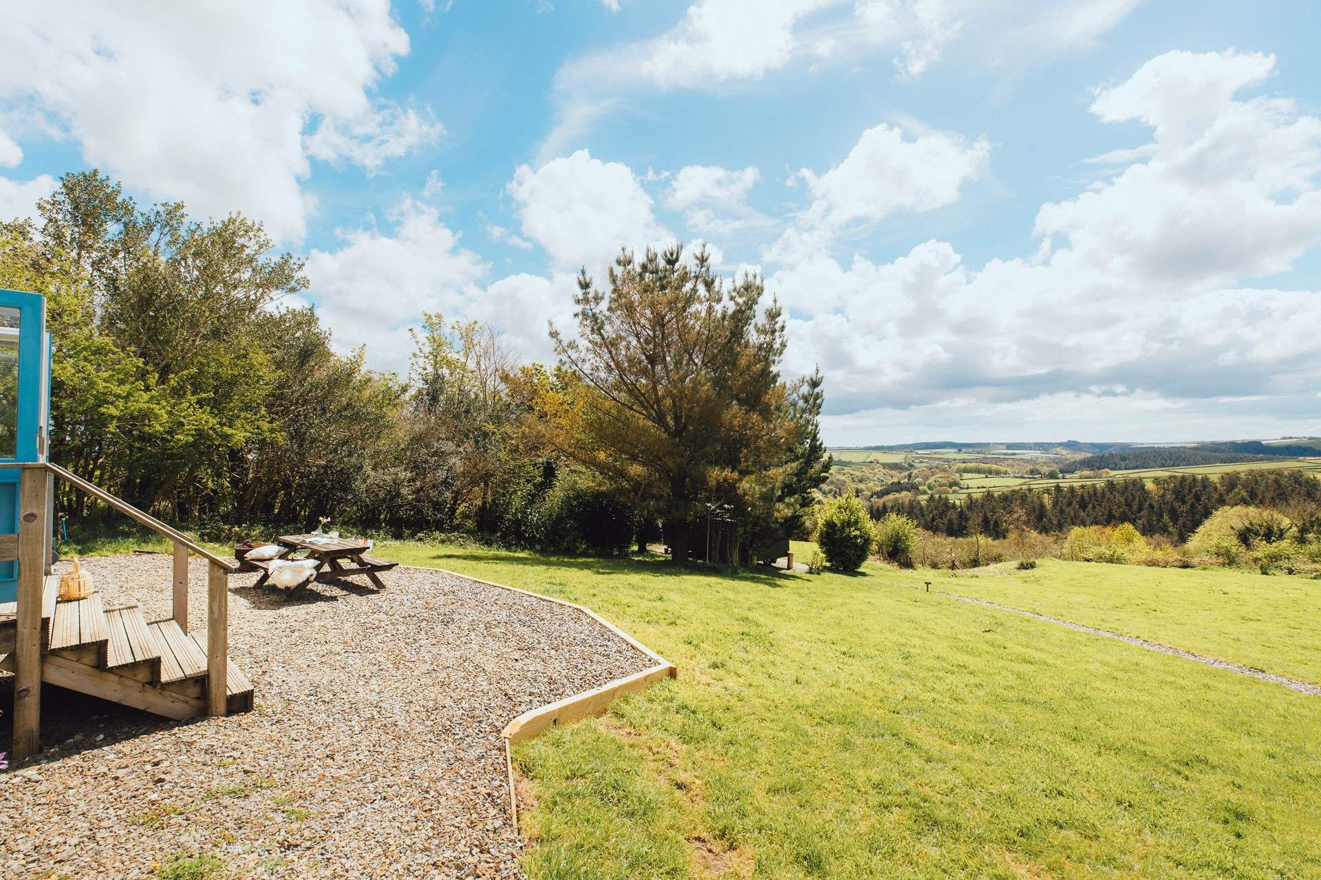 Savour being surrounded by nature in the unspoilt rural landscape