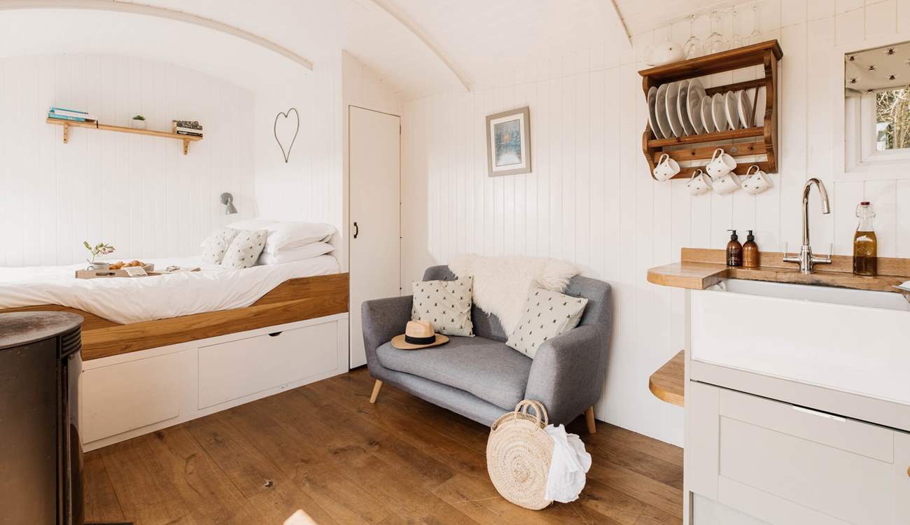 Settle on the sumptuous sofa for cosy moments