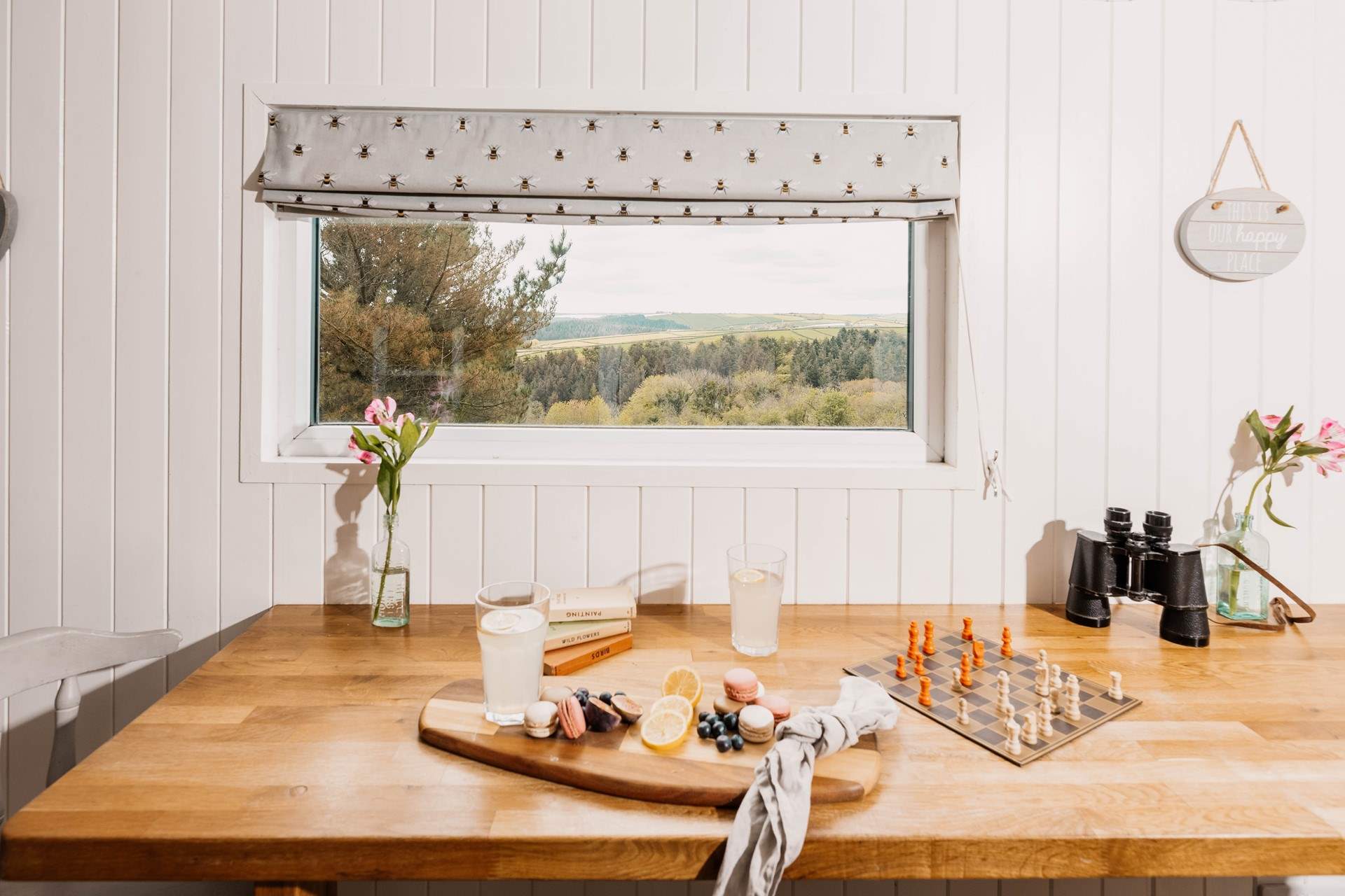 Enjoy culinary creations or an afternoon of games with a picturesque backdrop