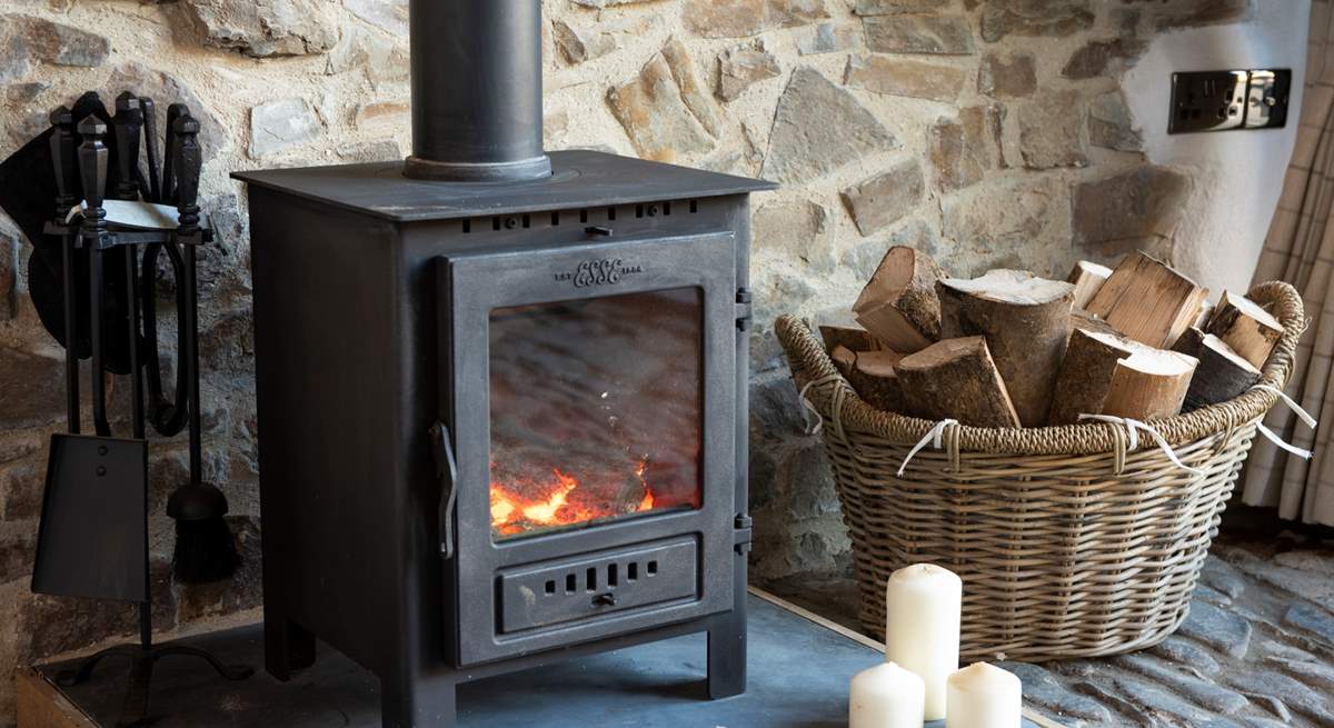 The warming wood-burner ensures year-round cosiness and adds a lovely atmosphere to out-of-season breaks.