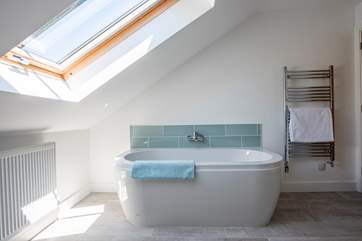 Bring a Cadbury Flake to enjoy in this gorgeous bath!