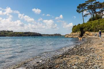 Pretty beaches await to be discovered.