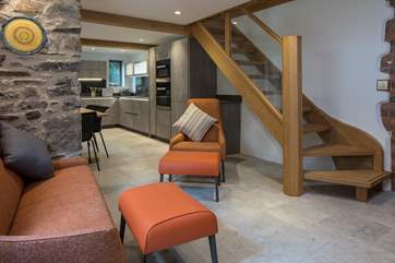 Even if your talents are not required in the kitchen, you can put your feet up and relax in this perfectly located snug area - staying on hand to help at a moment's notice!