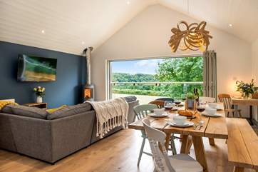 Both inside and out, Rose Lodge is stunning!