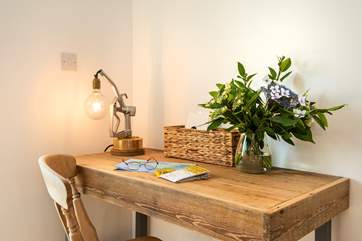 There's even a desk if you need to do any work or perhaps write your next novel