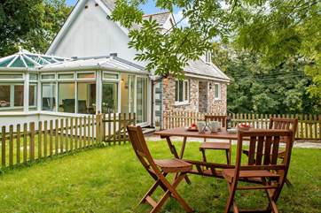 You'll enjoy dining in the great outdoors