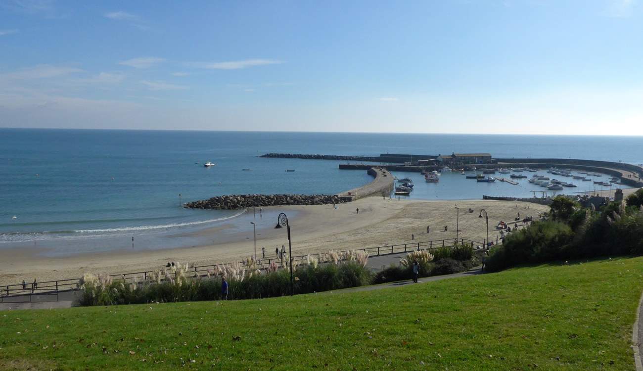 Lyme Regis, such a wonderful iconic town, is a very short drive from The Coach House. Whatever the time of year this is a great place to visit.