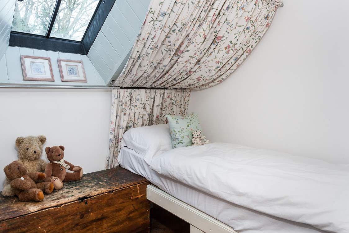 The single bed in bedroom 3 is located under the eaves, so take care.