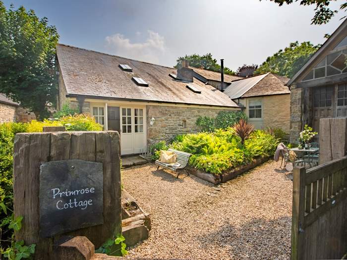 Primrose Cottage, Sleeps 8 in Gwithian