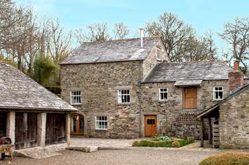 Welcome to Lavethan Mill House
