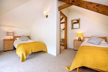The pretty twin bedroom.