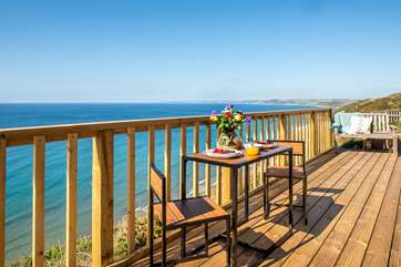Breath-taking panoramic sea views (hence the name!).