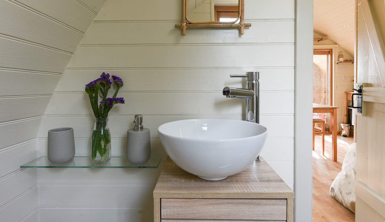 And a WC and wash-basin too.