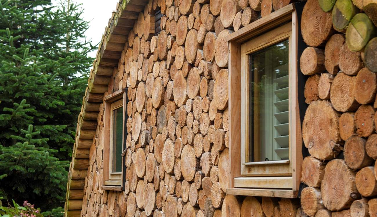 The quirky detail at the back of the cabin.
